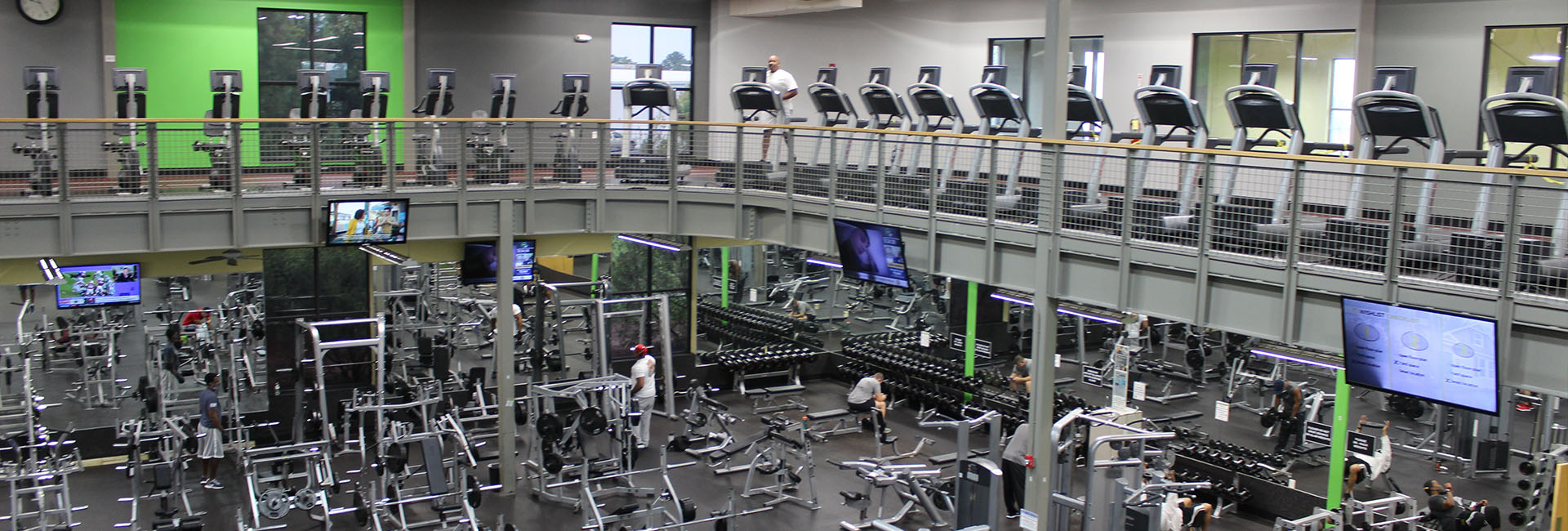 large spacious gym at MUV Fitness